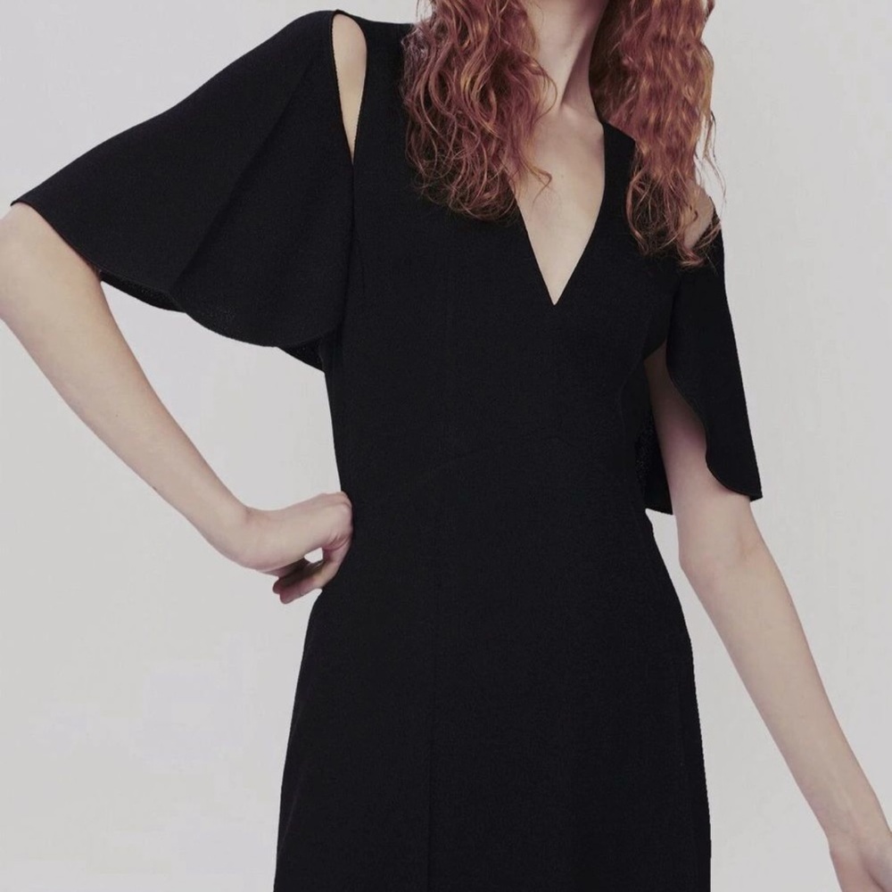Victoria Beckham Elegant Black Dress